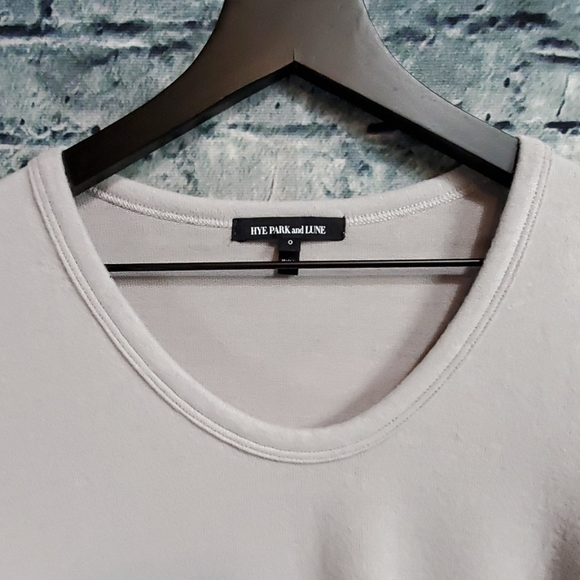 Hyde Park and Lune | Saturn Grey Short Sleeve Tee - Picture 2 of 8